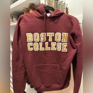 Boston College Eagles Maroon Hoodie Sweatshirt Size Medium